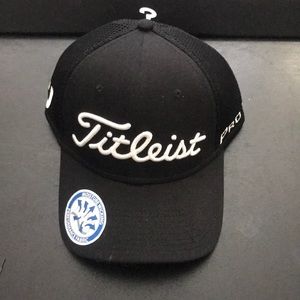 Titleist hat